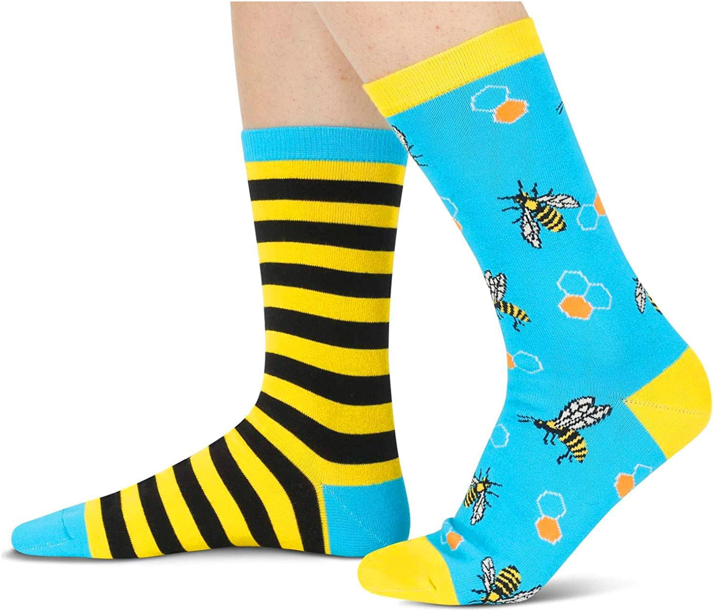 Socks with a vibrant pattern that bring forth your inner essence for women and adolescent girls.