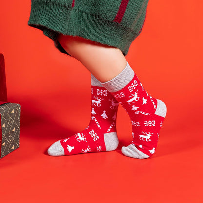 4 Pairs Christmas Unisex Socks for the Christmas Holidays Stocking Stuffers. Size: 5-8Y (US Medium Size10-13),