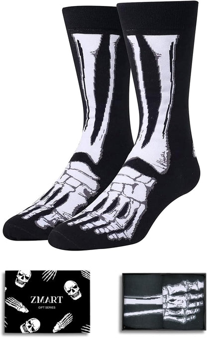 Black and white skeleton socks for boys and men, with a size range that covers shoe sizes 7–13 and sock sizes 8–14.