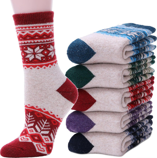 Women and Teens thermal wool socks with thick winter boot crew cozy socks. 5 Pairs,  One Size: women's US 5-10, Color: Multicolors snowflakes design.