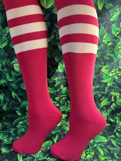 Step into performance and confidence with our Knee-High Striped Athletic Socks – perfect for women and teen girls. size 7-9