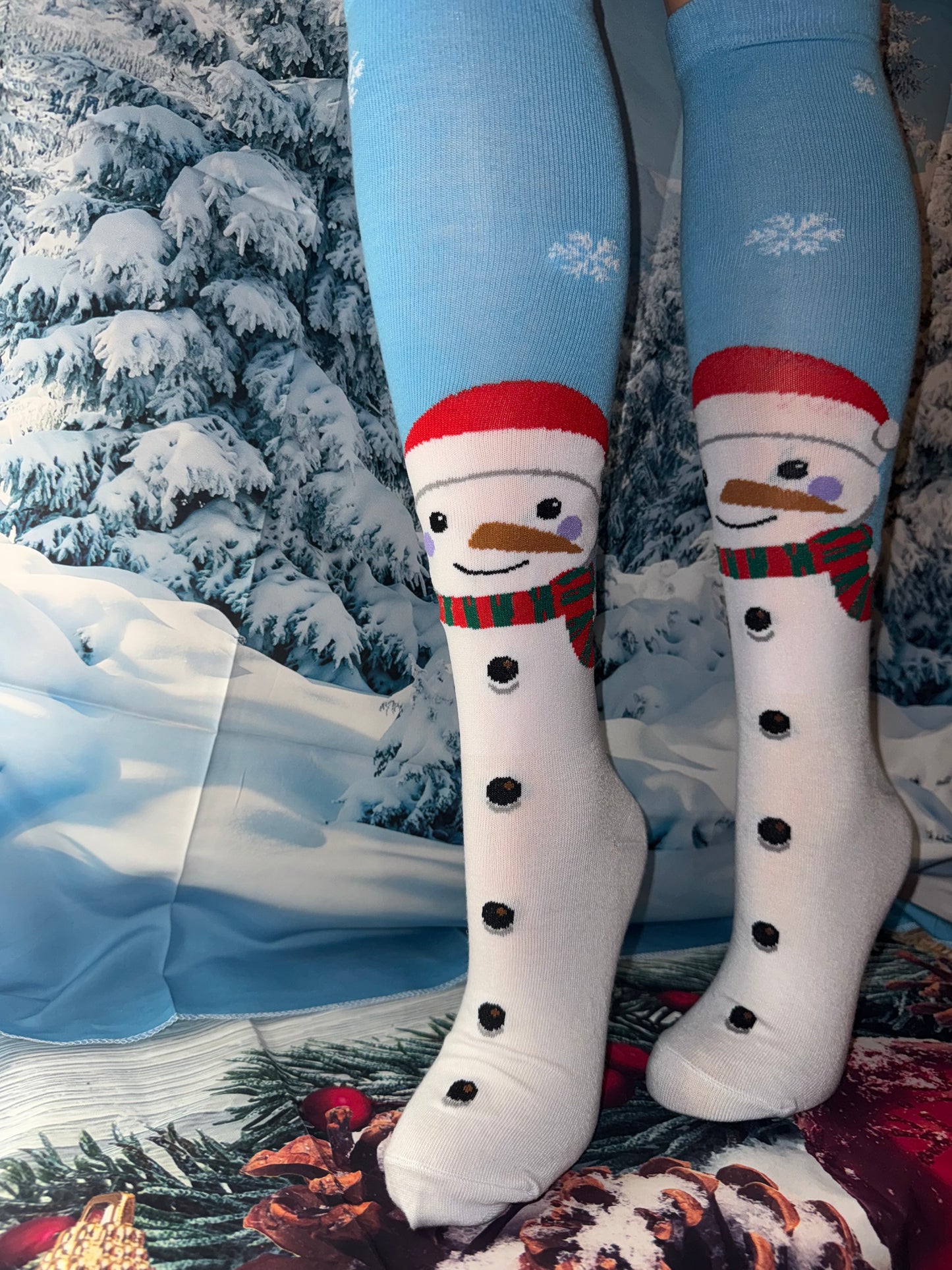 Cozy Christmas Socks – Unisex Long Knit Stockings with Holiday Patterns