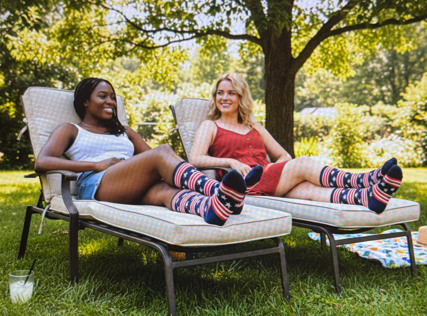 Holidays Patriotic- American Socks Style for women and teen girls. Size: 5-7
