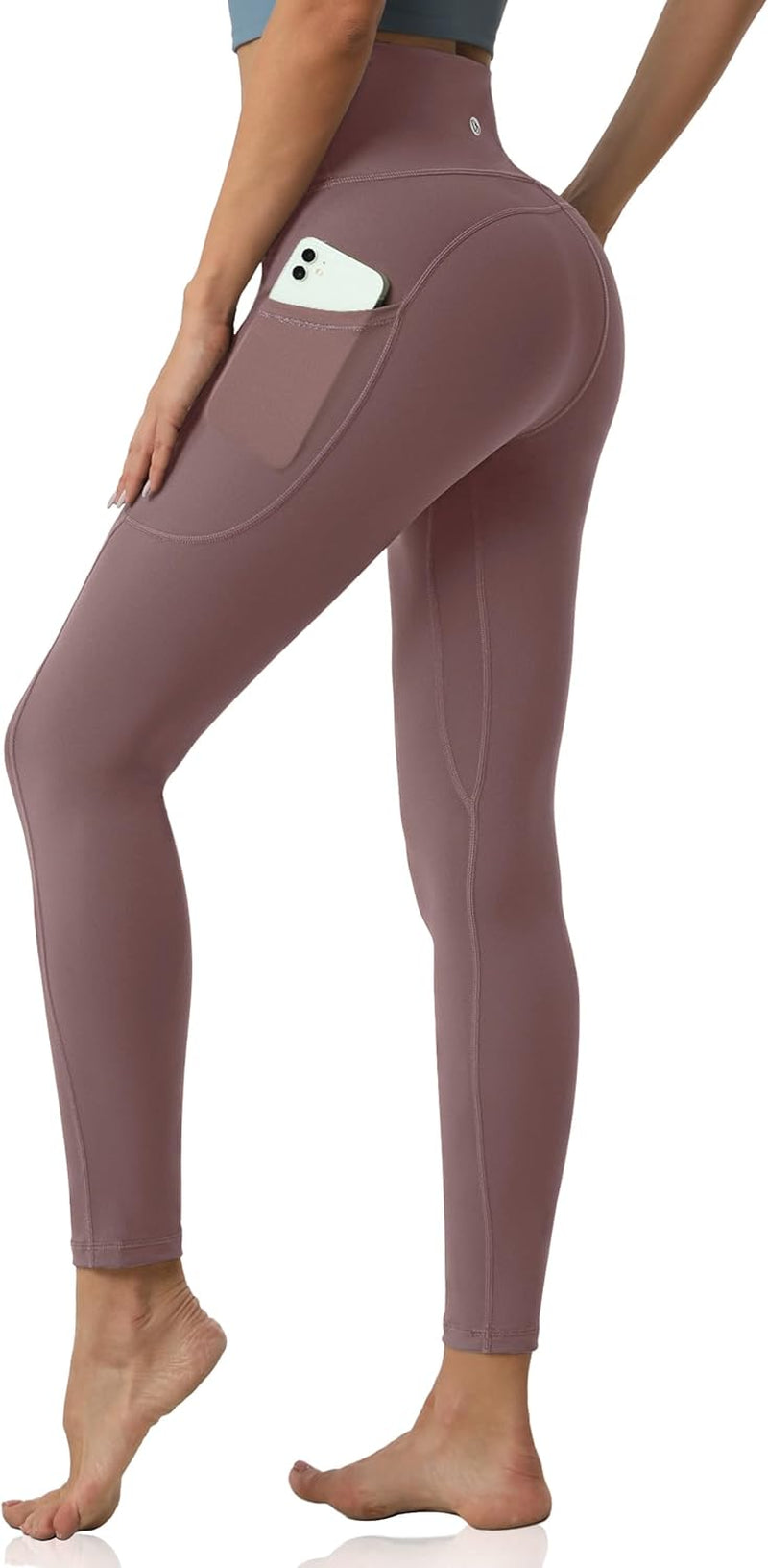 Wear these cozy pocket leggings with confidence wherever you go.  2X in size, color (B1-pink).