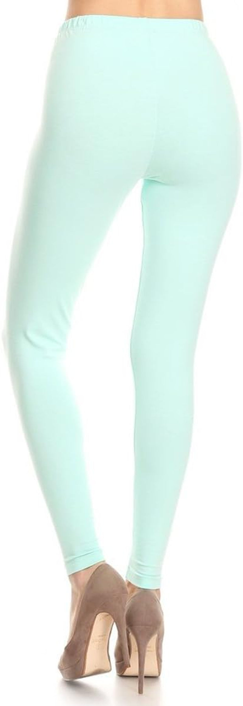 Women and teen girls will turn heads in these luxuriously comfortable solid leggings made of cotton. Mint color; XS size.